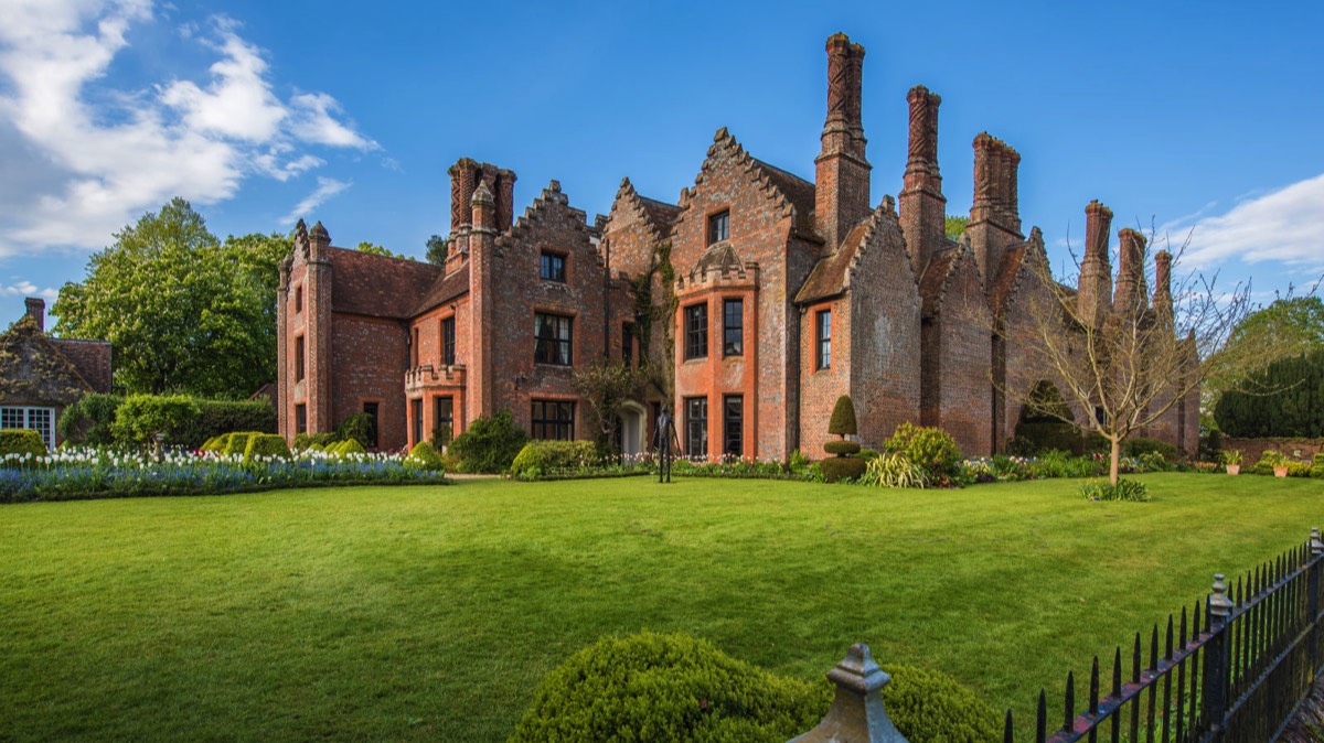Chenies Manor.stacks-image-fc93be7-1200×674